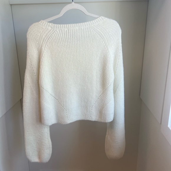PURE COLLECTION SOFT PULLOVER CROPPED SWEATER - Picture 2 of 3